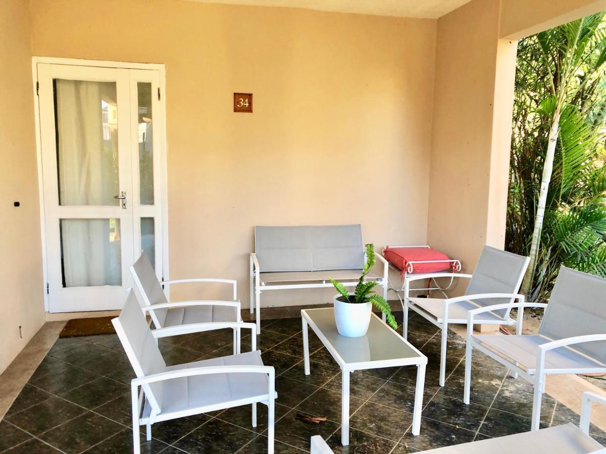 Beachfront Villa In A Beautiful And Secured Complex Flic en Flac Bagian luar foto
