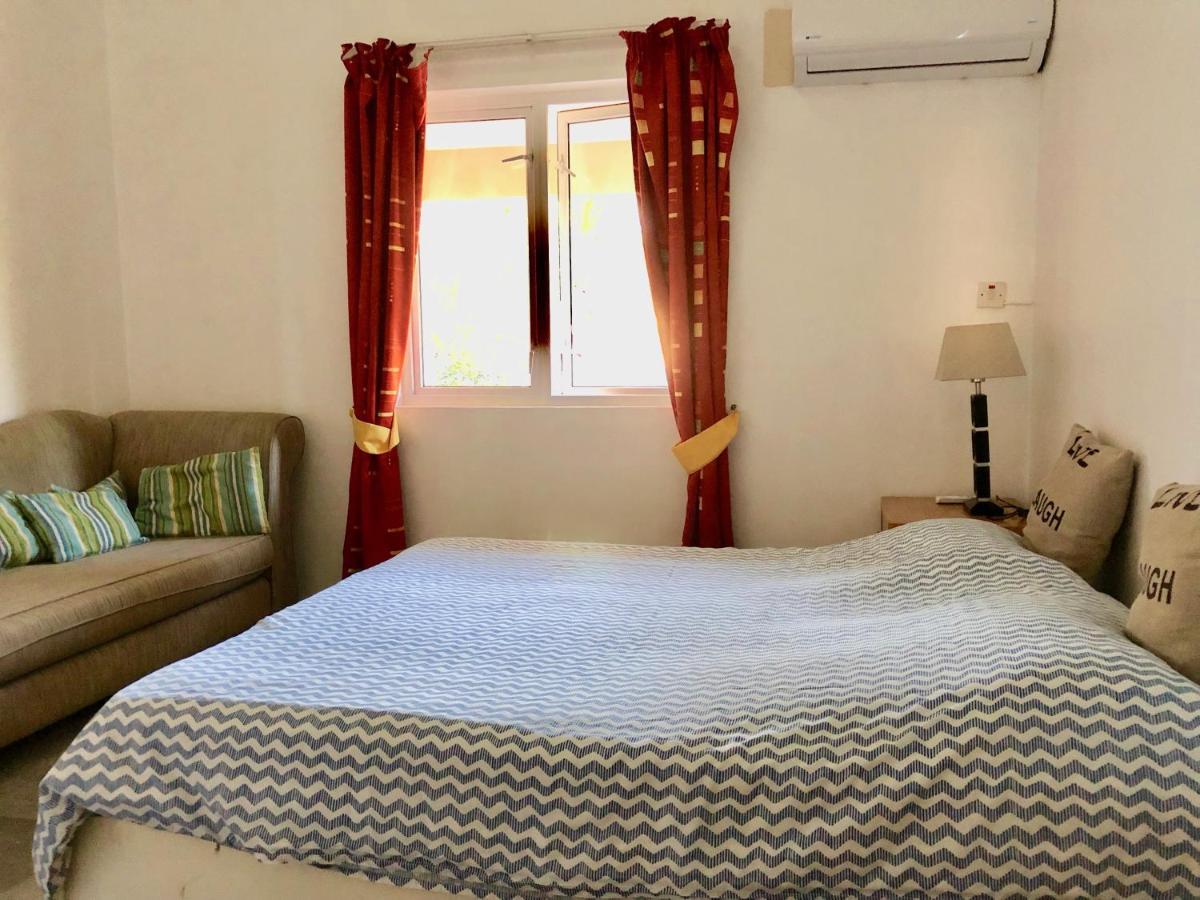 Beachfront Villa In A Beautiful And Secured Complex Flic en Flac Bagian luar foto
